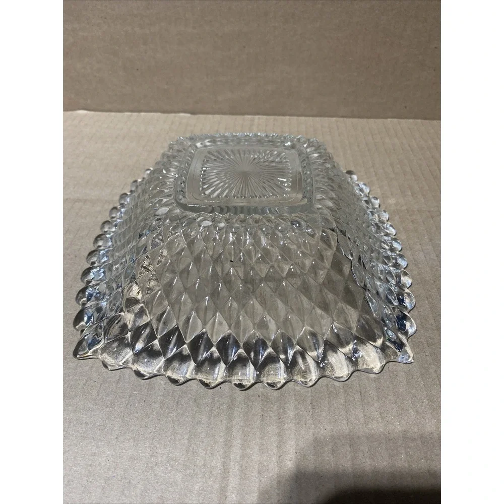 Vintage Indiana Glass Square Candy Nut Dish, Diamond‎ Point